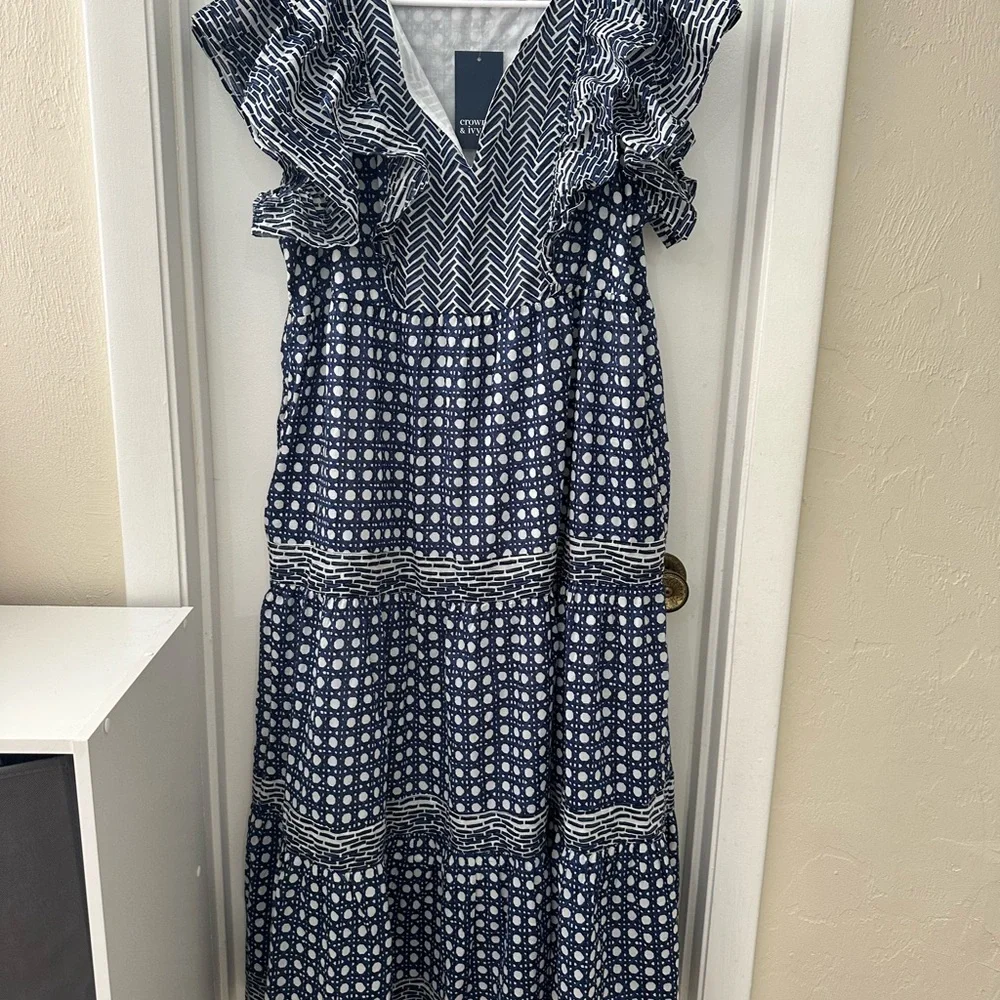 New with Tags Crown & Ivy Blue and White Patterned Maxi Dress - Picture 1 of 5